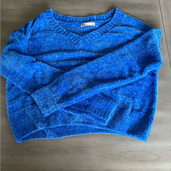 Bright blue, soft sweater. Never worn. Size medium. - Picture 1 of 1
